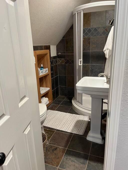 Adorable 1 Bedroom With Pool, And Horse Arena Oakdale Bagian luar foto